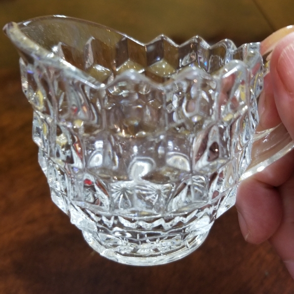 VINTAGE 50 MID CENTURY FISTORIA AMERICAN CUBED GLASS SUGAR BOWL & CREAMER SET - Picture 4 of 7